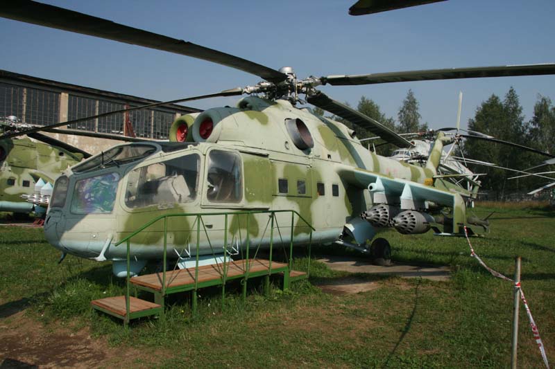 082_Mi-24A