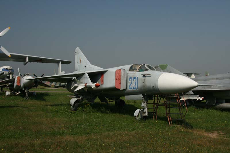 135_MiG-23
