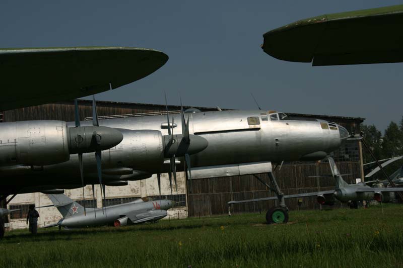 249_Tu-95